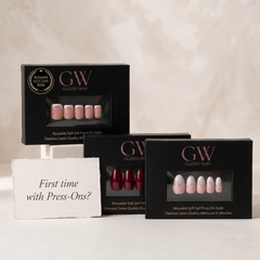 Press-on nail bundle for beginners